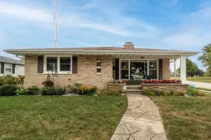 7853 38th Ave, Kenosha, WI 53142 - Photo 1