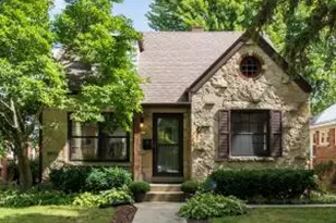 3044 N 86th St, Milwaukee, WI 53222 - Photo 1