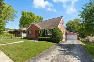 1801 Santa Barbara Dr, Waukesha, WI 53189 - Photo 1