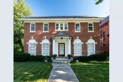 2620 E Newberry Blvd, Milwaukee, WI 53211 - Photo 1