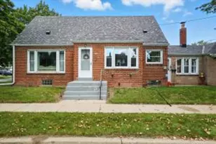 8226 W Arthur Ave, West Allis, WI 53219 - Photo 1