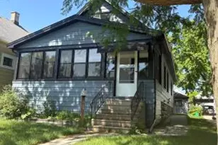 917 S 74th St, West Allis, WI 53214 - Photo 1