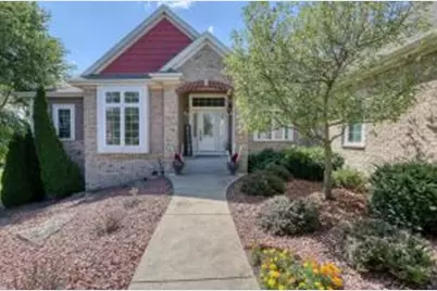 N74W24579  Merske Ct, Sussex, WI 53089 - Photo 1