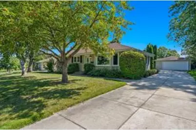 W146N8580  Macarthur Dr, Menomonee Falls, WI 53051 - Photo 1