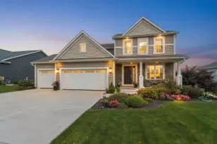 660 Spur Rd, Slinger, WI 53086 - Photo 1