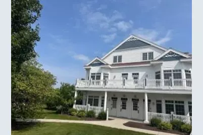 429  Beachfront Ct, Sheboygan, WI 53081 - Photo 1