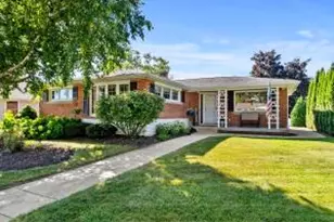 411 Richmond Ave, Sheboygan Falls, WI 53085 - Photo 1