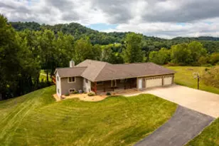 W5540 Olson Rd, Onalaska, WI 54636 - Photo 1