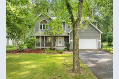 553  Forest Glen Dr, Fontana, WI 53125 - Photo 1