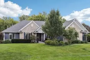 460 E Red Pine Cir, Dousman, WI 53118 - Photo 1