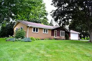 16675 W Harmony Ct, New Berlin, WI 53151 - Photo 1