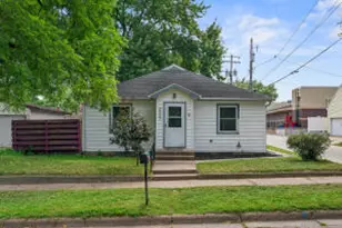 2420 Jackson St, La Crosse, WI 54601 - Photo 1