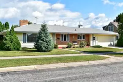 2105  Denton St, La Crosse, WI 54601 - Photo 1