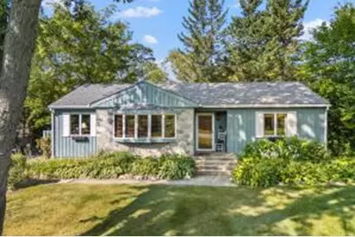 14201 N Cedarburg Rd, Mequon, WI 53097 - Photo 1