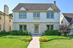 8855 Jackson Park Blvd, Wauwatosa, WI 53226 - Photo 1