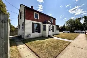 7429 37th Ave, Kenosha, WI 53142 - Photo 1