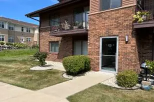 8560 W Waterford Ave, Greenfield, WI 53228 - Photo 1