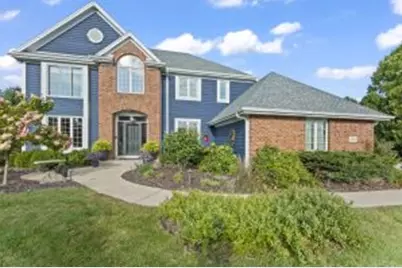 628  Sedge Meadow Ct, Summit, WI 53066 - Photo 1