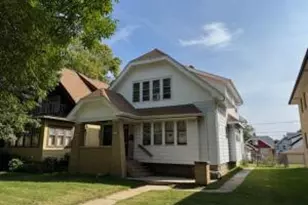 2812 N 53rd St, Milwaukee, WI 53210 - Photo 1