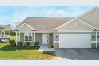 343  Greystone Cir, Plymouth, WI 53073 - Photo 1