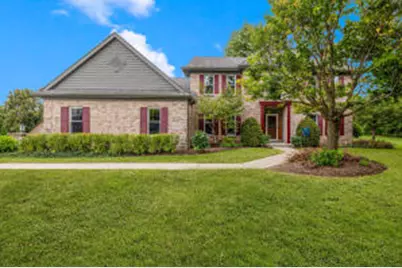 935  Auburn Ct, Brookfield, WI 53045 - Photo 1