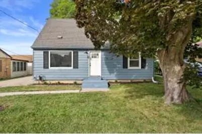 4561 S Kansas Ave, Saint Francis, WI 53235 - Photo 1