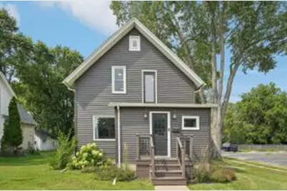 402 W 3rd St, Oconomowoc, WI 53066 - Photo 1