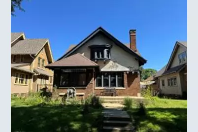 2630 N Grant Blvd, Milwaukee, WI 53210 - Photo 1