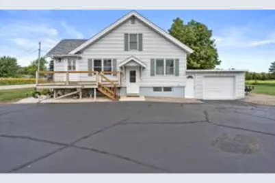 4435 S Beaumont Ave, Racine, WI 53139 - Photo 1