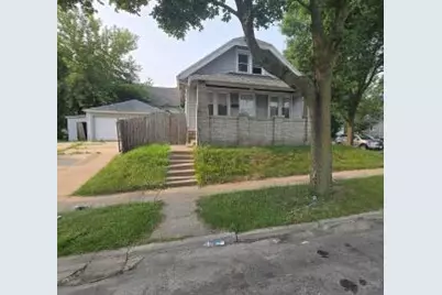 5327 W Wright St, Milwaukee, WI 53208 - Photo 1