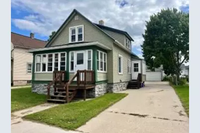 2313  16th St, Two Rivers, WI 54241 - Photo 1