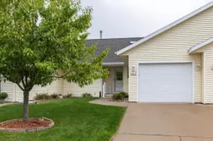 3013 Lakota Pl, La Crosse, WI 54601 - Photo 1