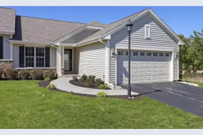 494  Woodfield Cir, Racine, WI 53185 - Photo 1