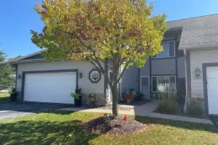 5341 S Hidden Dr, Greenfield, WI 53221 - Photo 1