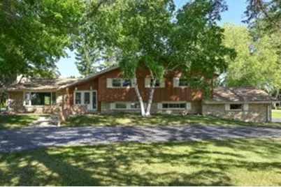 15800  Sky Cliff Dr, Brookfield, WI 53005 - Photo 1