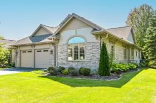 7575 W Heron Pond Dr, Mequon, WI 53092 - Photo 1