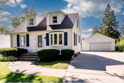 1419  Kremer Ave, Racine, WI 53402 - Photo 1