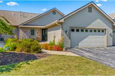 459  Sunset Trl, Hartland, WI 53029 - Photo 1