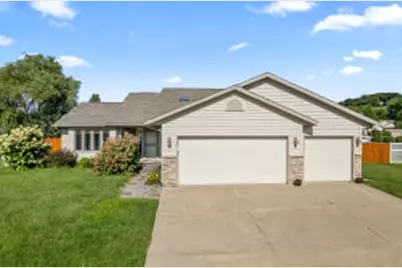 2306  Sandside Ct, Onalaska, WI 54650 - Photo 1
