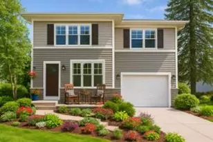 N21W29727 Glen Cove Rd, Delafield, WI 53072 - Photo 1