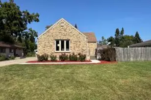 1410 Kremer Ave, Racine, WI 53402 - Photo 1