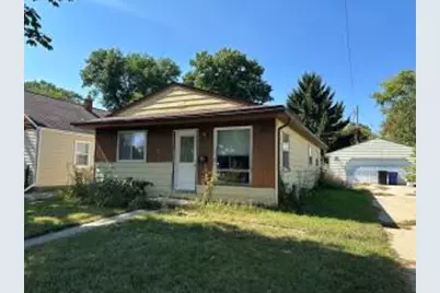 2436  Summit Ave, Racine, WI 53404 - Photo 1