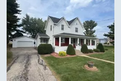 220 W Broadway St, Viroqua, WI 54665 - Photo 1