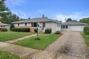 2106 Crestview St, Janesville, WI 53546 - Photo 1