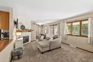 2891 Nassau Dr, Brookfield, WI 53045 - Photo 1