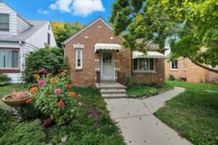 2345 S 78th St, West Allis, WI 53219 - Photo 1