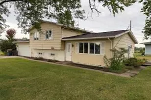 1736 Viking Ave, Holmen, WI 54636 - Photo 1