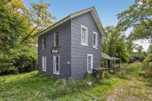 S43W31907 Depot Rd, Genesee, WI 53189 - Photo 1