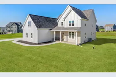 W276N8387  Marshall Dr, Lisbon, WI 53029 - Photo 1