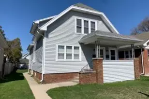 2326 St Clair St, Racine, WI 53402 - Photo 1